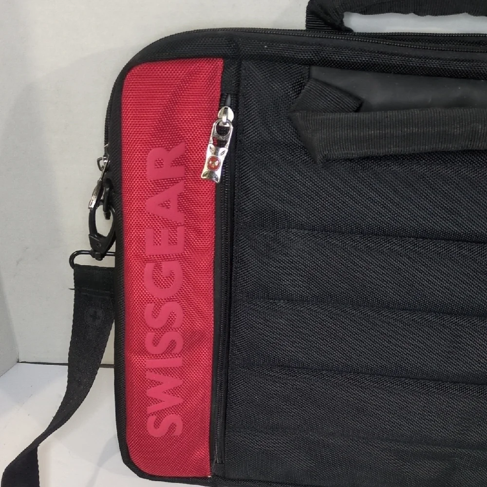 SwissGear Black Red Laptop Travel Bag 17